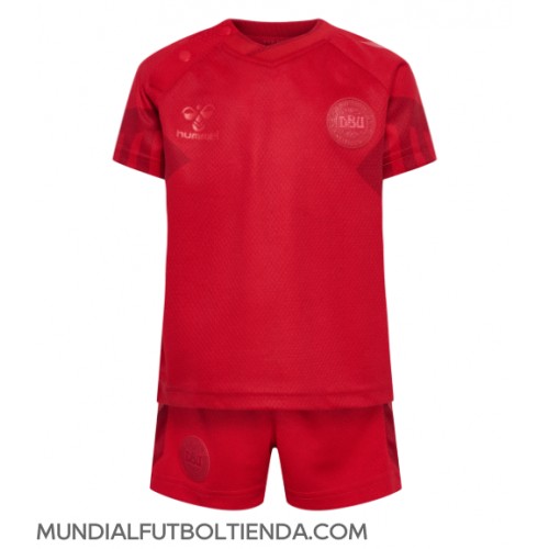 Camiseta Dinamarca Primera Equipación Replica Mundial 2022 para niños mangas cortas (+ Pantalones cortos)
